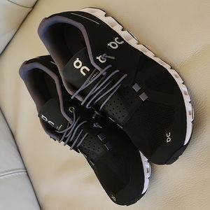 NWT On Running shoes